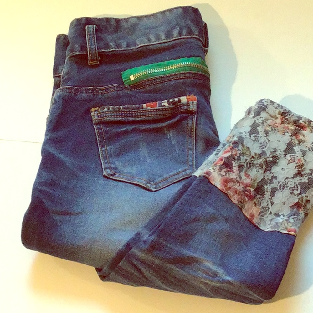 🛍🥰. RARE Italian Couture designer jeans